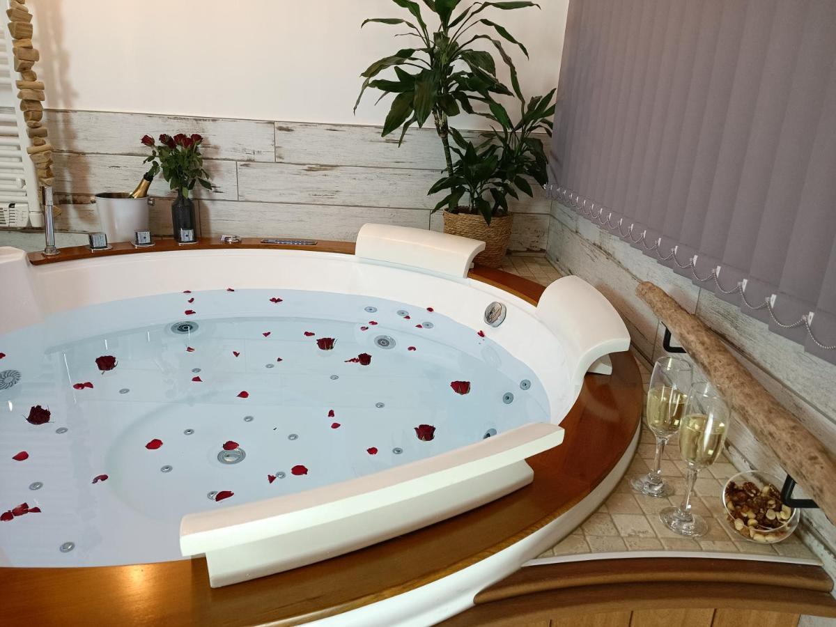 Le Marechal Duplex - Appartement Avec Jacuzzi - Caen Hyper Centre Экстерьер фото