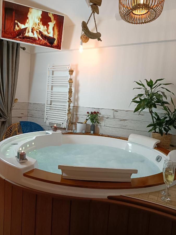 Le Marechal Duplex - Appartement Avec Jacuzzi - Caen Hyper Centre Экстерьер фото