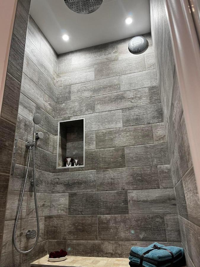 Le Marechal Duplex - Appartement Avec Jacuzzi - Caen Hyper Centre Экстерьер фото
