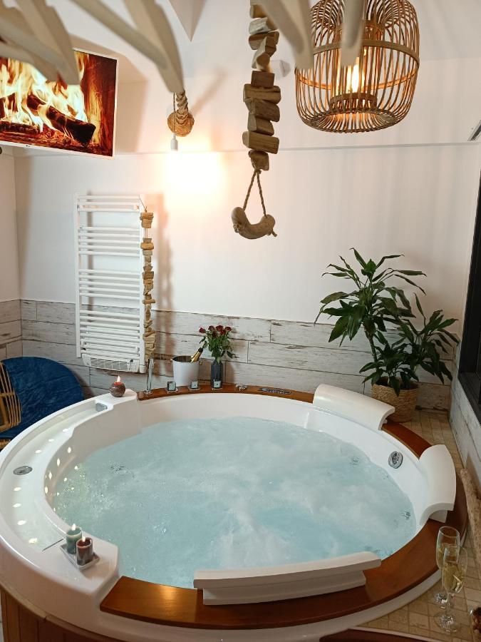 Le Marechal Duplex - Appartement Avec Jacuzzi - Caen Hyper Centre Экстерьер фото